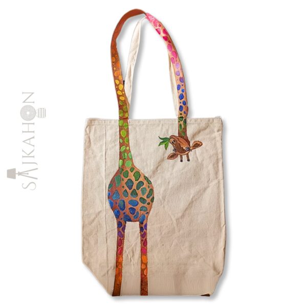 Hand-Painted Giraffe Tote Bag – Wildly Adorable & Eco-Friendly