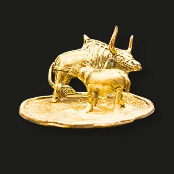 Mother Cow & Calf – Dhokra Brass Showpiece (3 x 3.5 Inch, Kamdhenu Inspired)