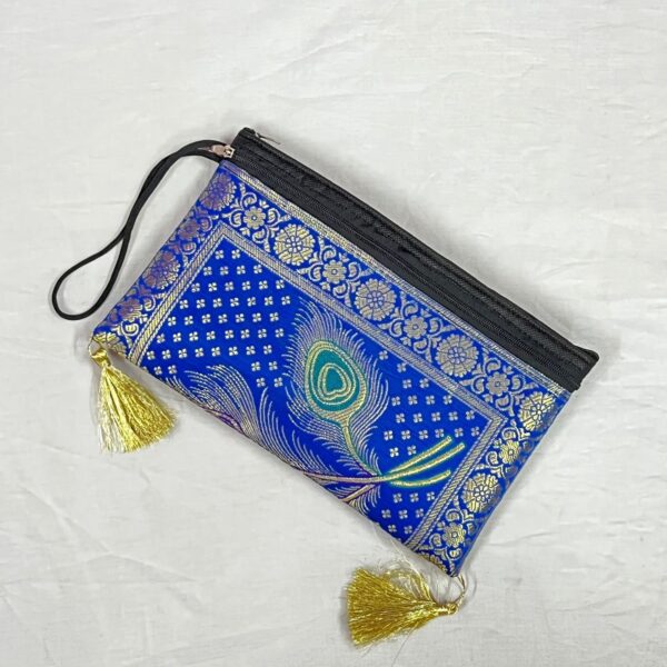 Elegant Banarasi Handmade Wallet – 10x5 inch | 3 Zip Closure | Lightweight & Stylish