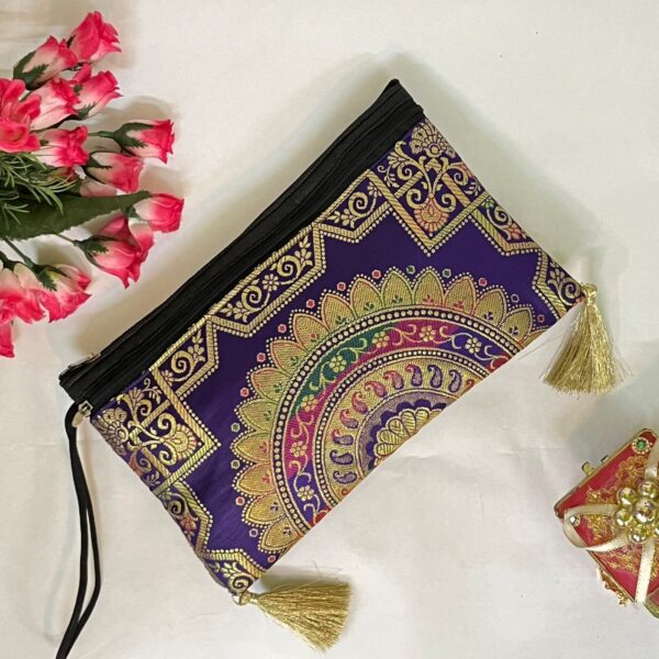 Elegant Banarasi Handmade Wallet – 10x5 inch | 3 Zip Closure | Lightweight & Stylish