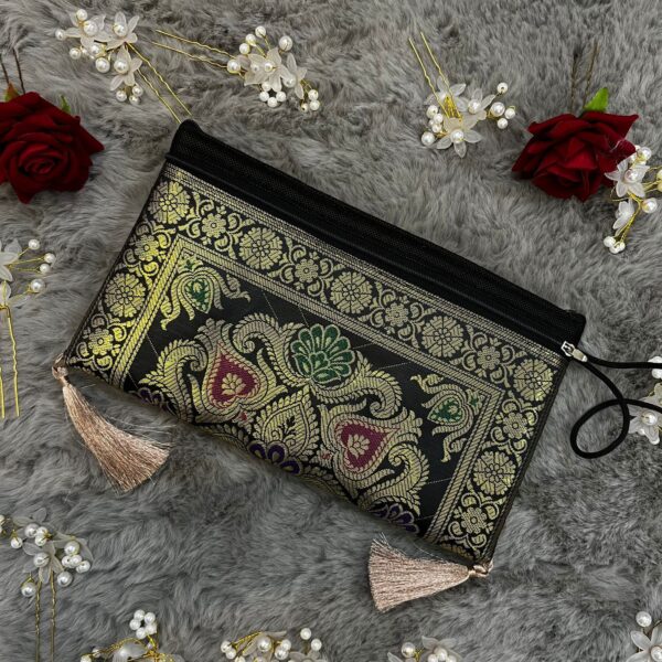 Elegant Banarasi Handmade Wallet – 10x5 inch | 3 Zip Closure | Lightweight & Stylish