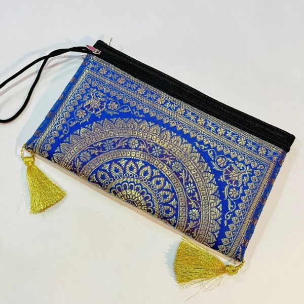 Elegant Banarasi Handmade Wallet – 10x5 inch | 3 Zip Closure | Lightweight & Stylish