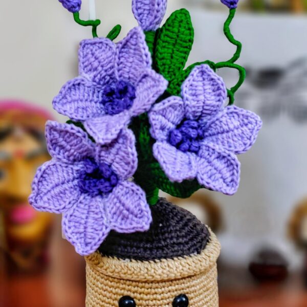 Handmade Crochet Plant with 3 Purple Flowers – Cute Smiling Pot