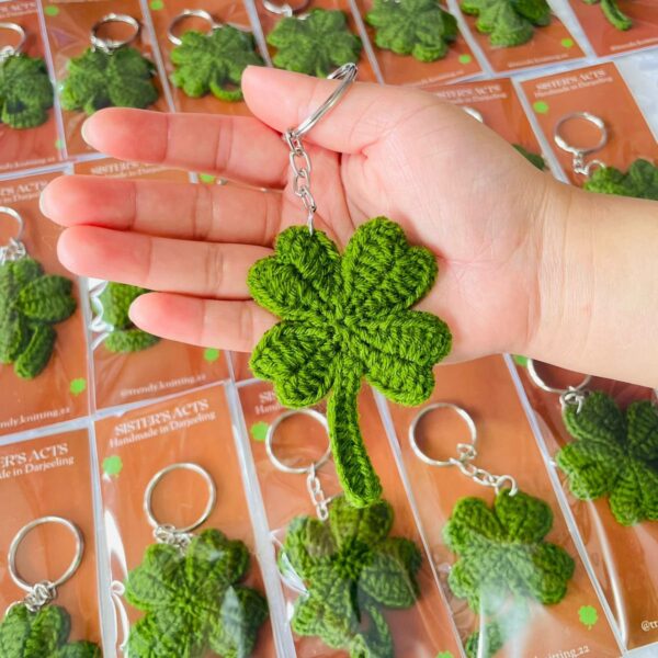 Handmade Crochet Four-Leaf Clover Keychain | Lucky Charm Gift | Eco-Friendly Accessory